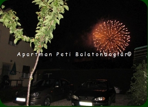 Az augusztus 20-i tűzijáték Balatonbogláron